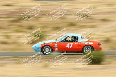 media/Jun-01-2025-CalClub SCCA (Sun) [[eae223c5dd]]/Group 5/Lap race/